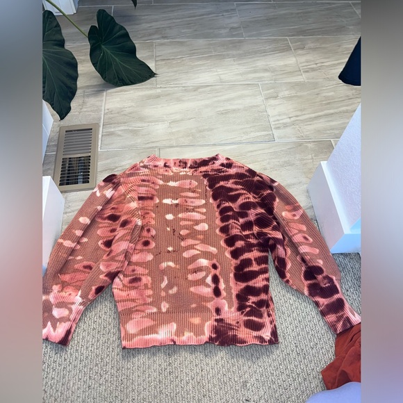 Sweater - Picture 2 of 3